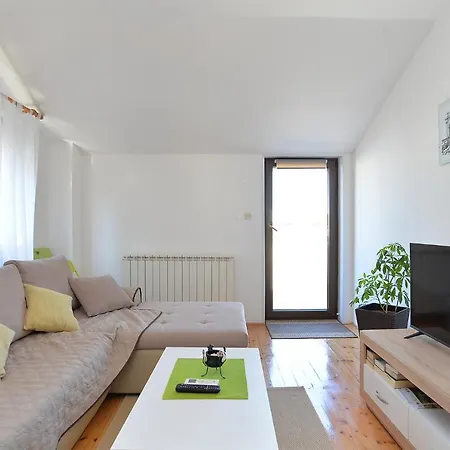 Apartments Drago 589 Fazana Exterior photo