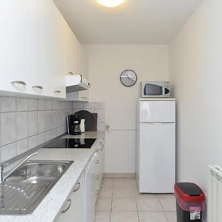 Apartments Drago 589 Fazana Exterior photo