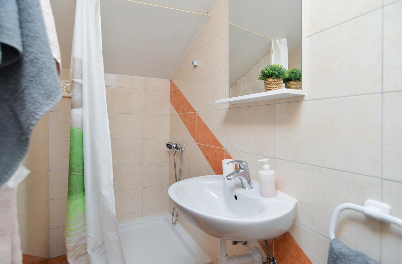 Apartment Apartments Drago 589