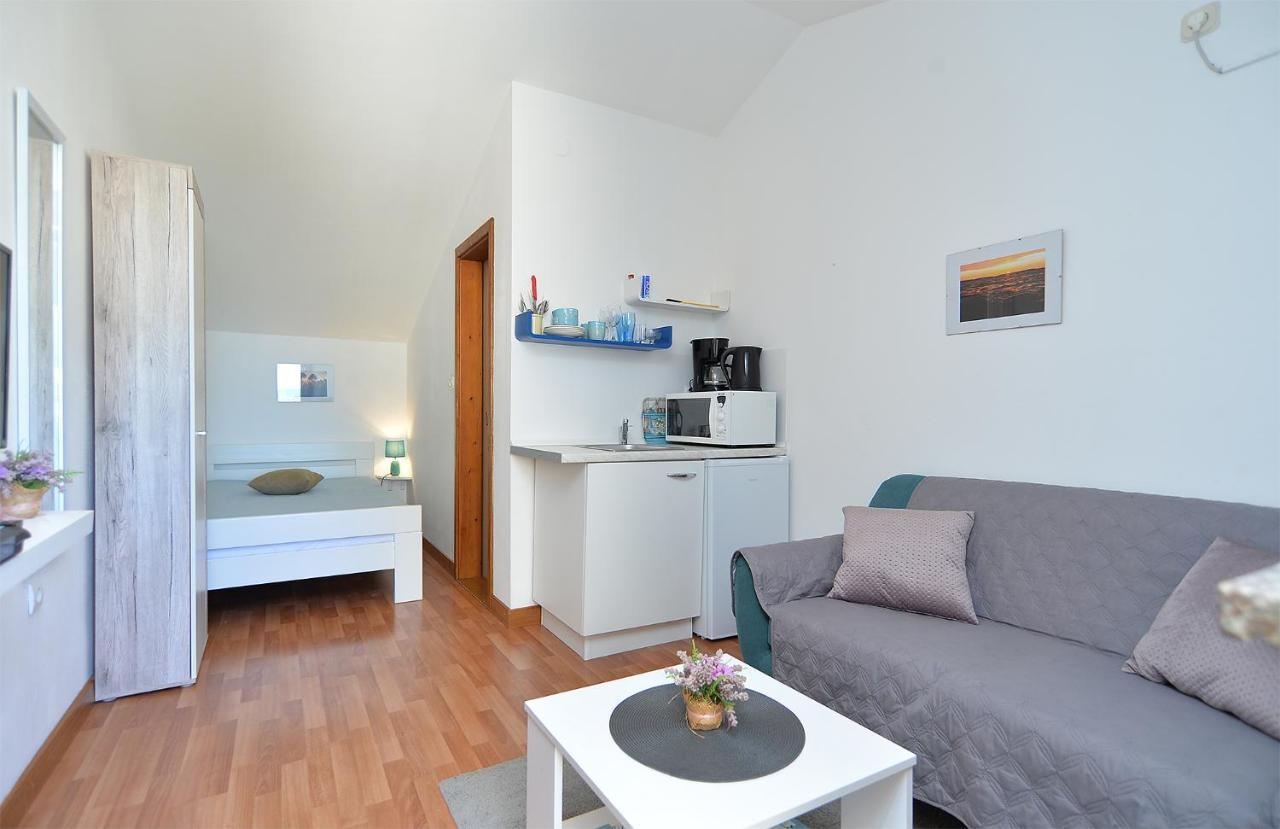 Apartments Drago 589 Apartment