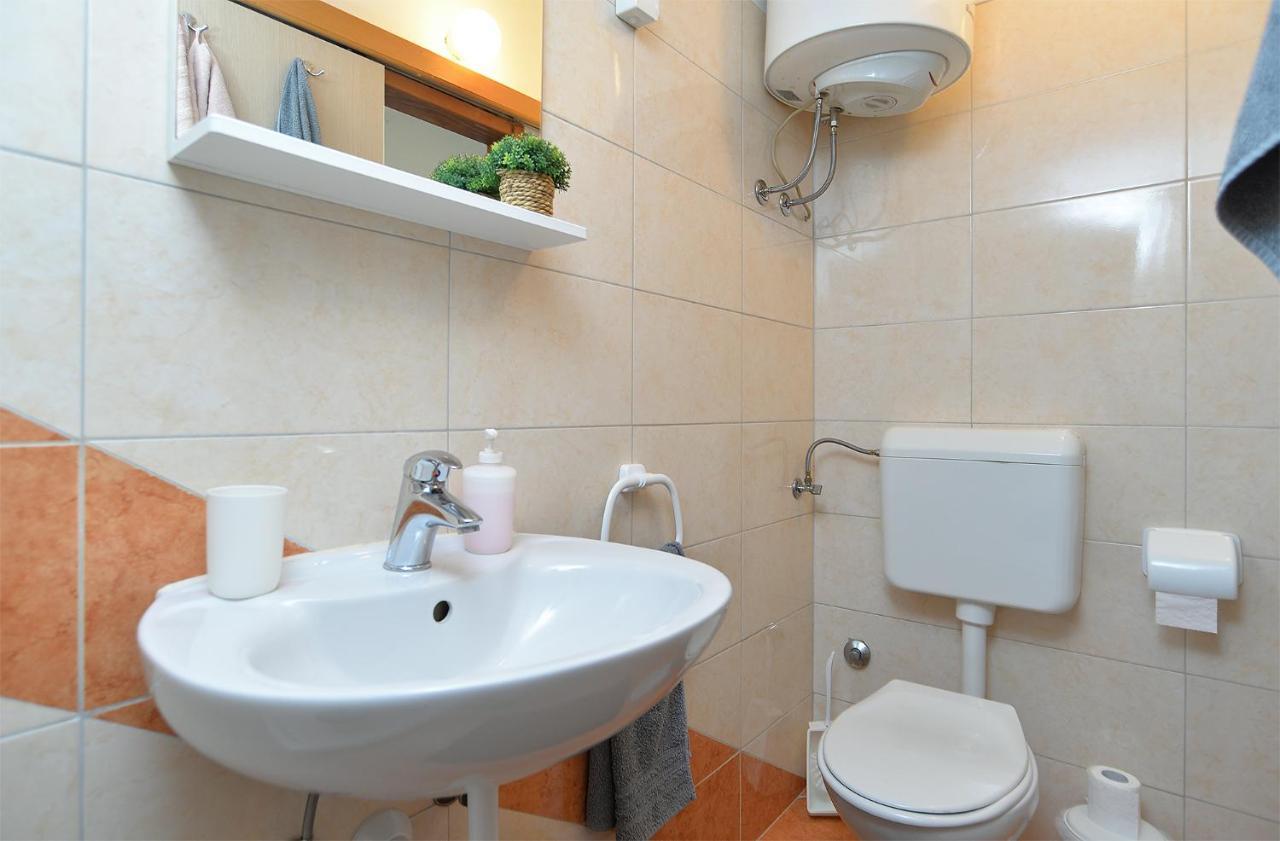 Apartment Apartments Drago 589 Fazana