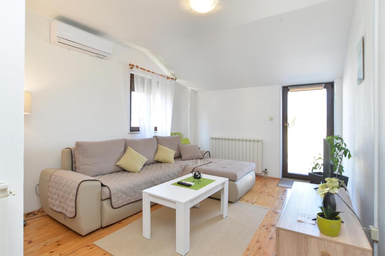 Drago 589 Apartmán Fažana