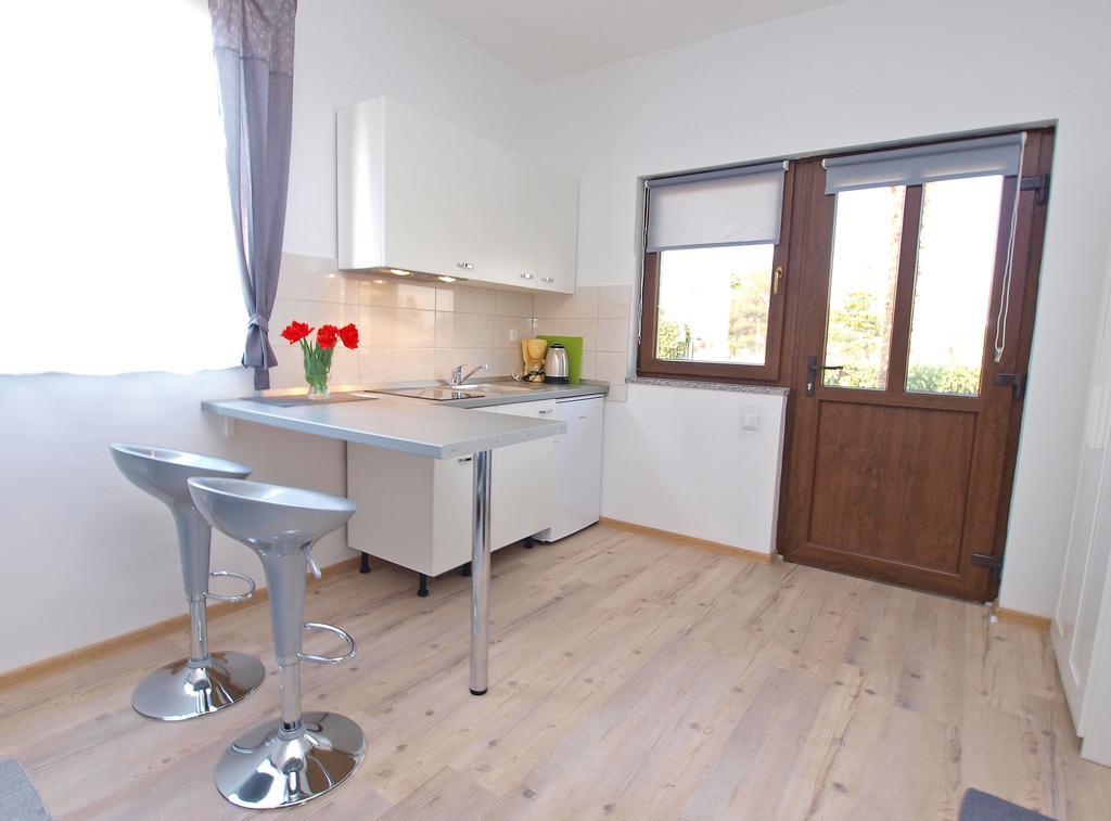 Apartments Drago 589 *