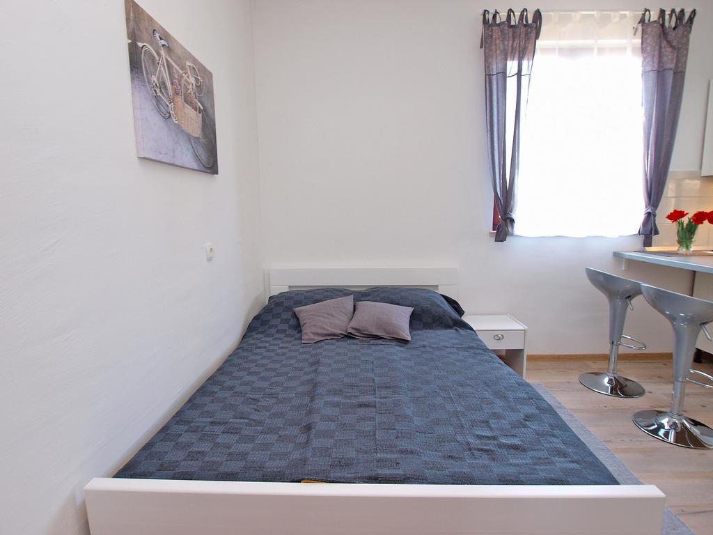 Apartments Drago 589