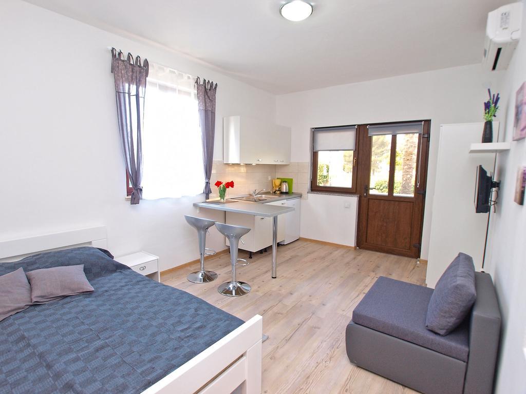 Apartment Apartments Drago 589 Fazana